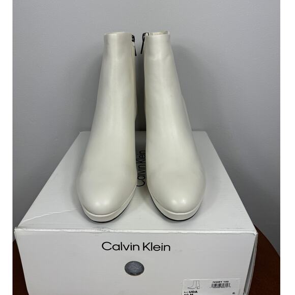 New Calvin Klein Uda Bootie in Ivory Leather Women's Size 10 - Picture 3 of 9